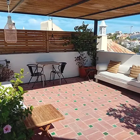 بيت ضيافة Calcada